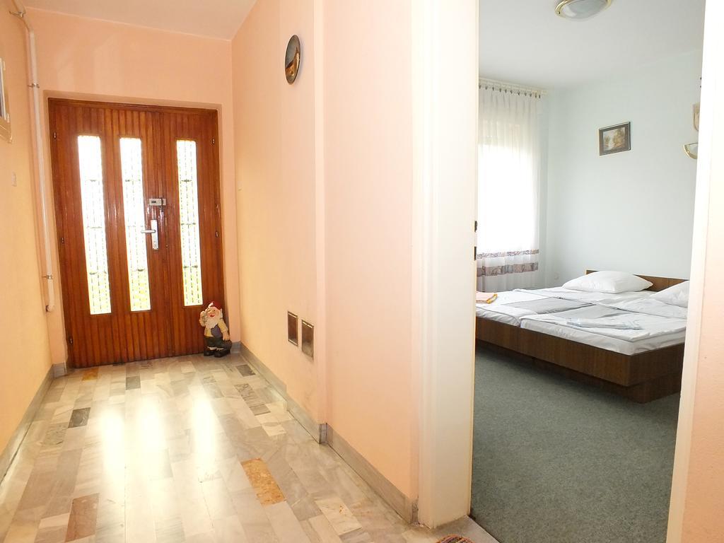 Biba Rooms Karlovac Exterior photo